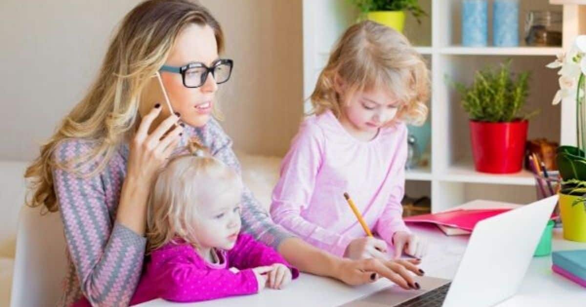 10 Ways to Make Money as a Stay at Home Mom (That Aren't MLMS!)